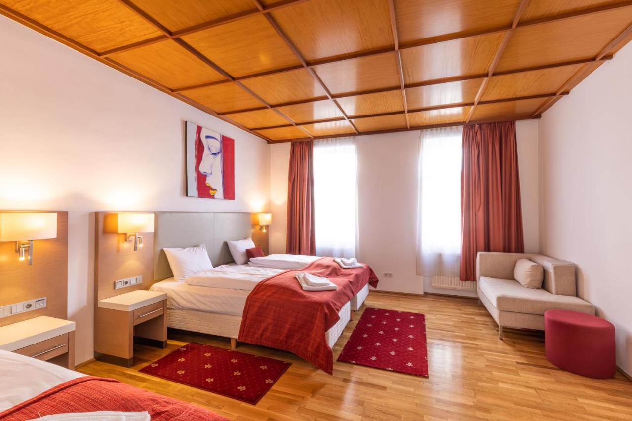 Hallo Nr 9